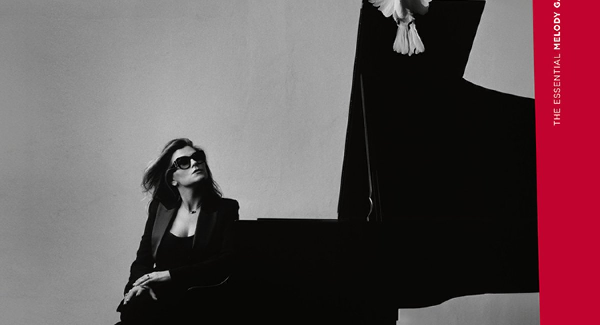 Melody Gardot  yeni değil ama özel bir albüm yayınladığını duyurdu.  